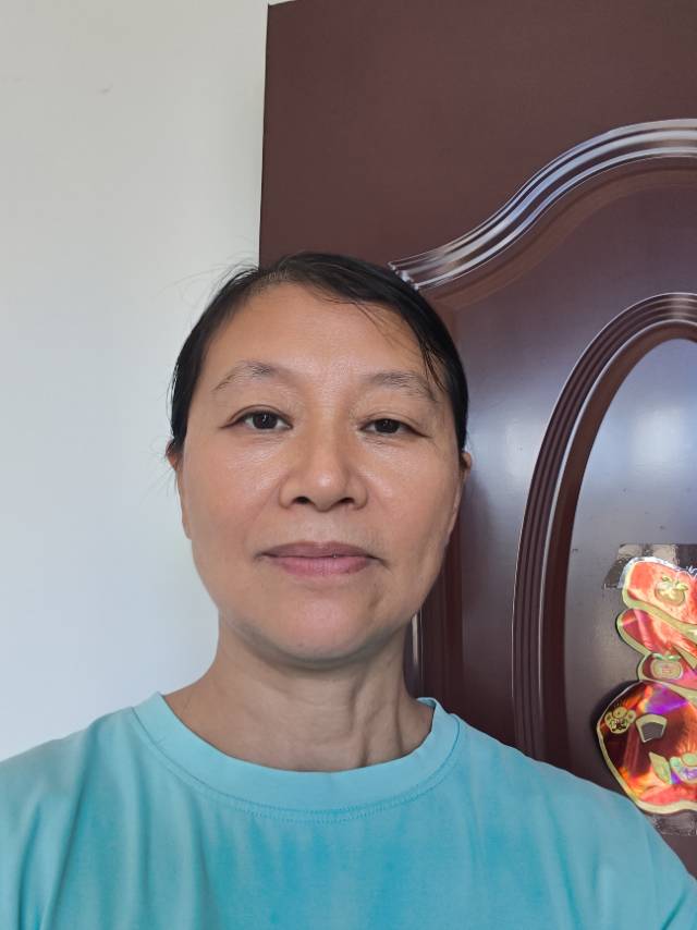 杨阿姨照片