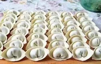 宫阿姨照片