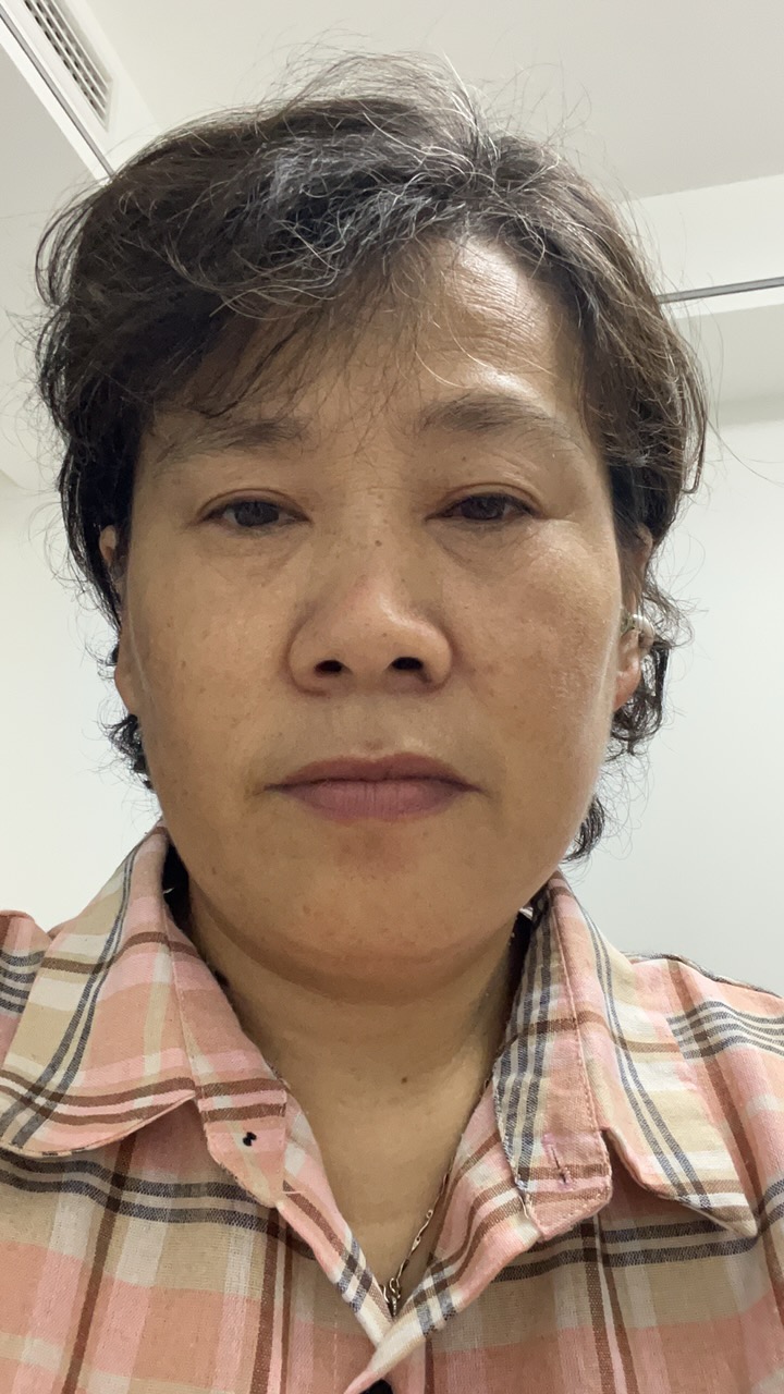 阿姨资料照片