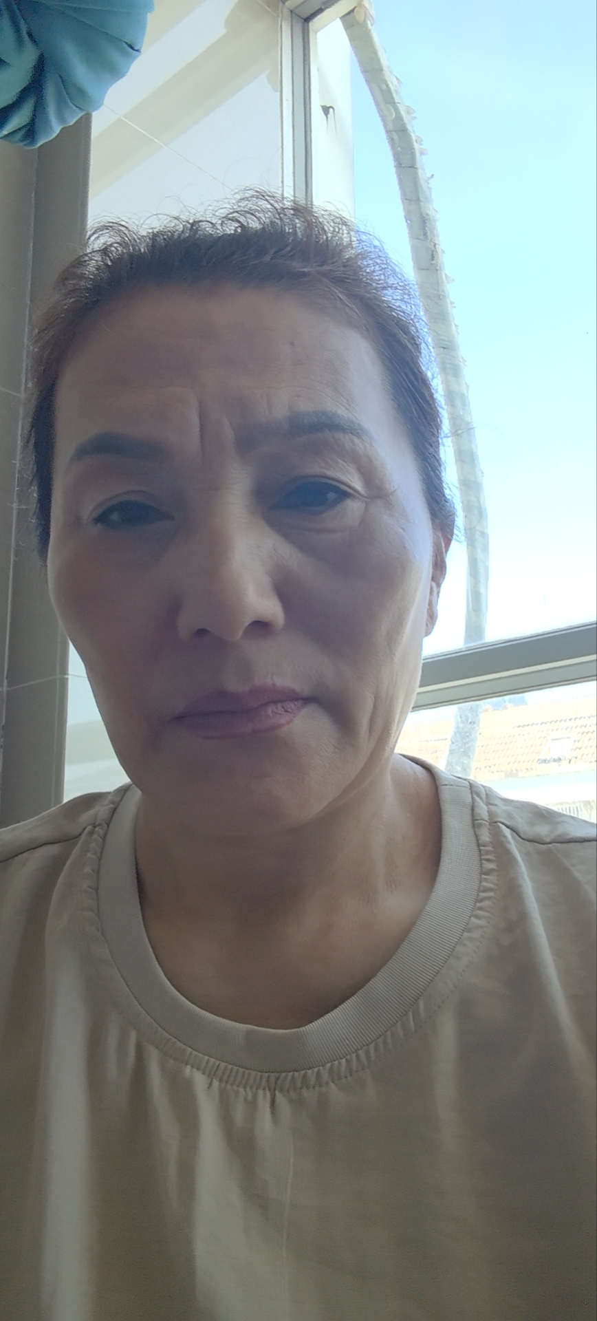 于阿姨照片