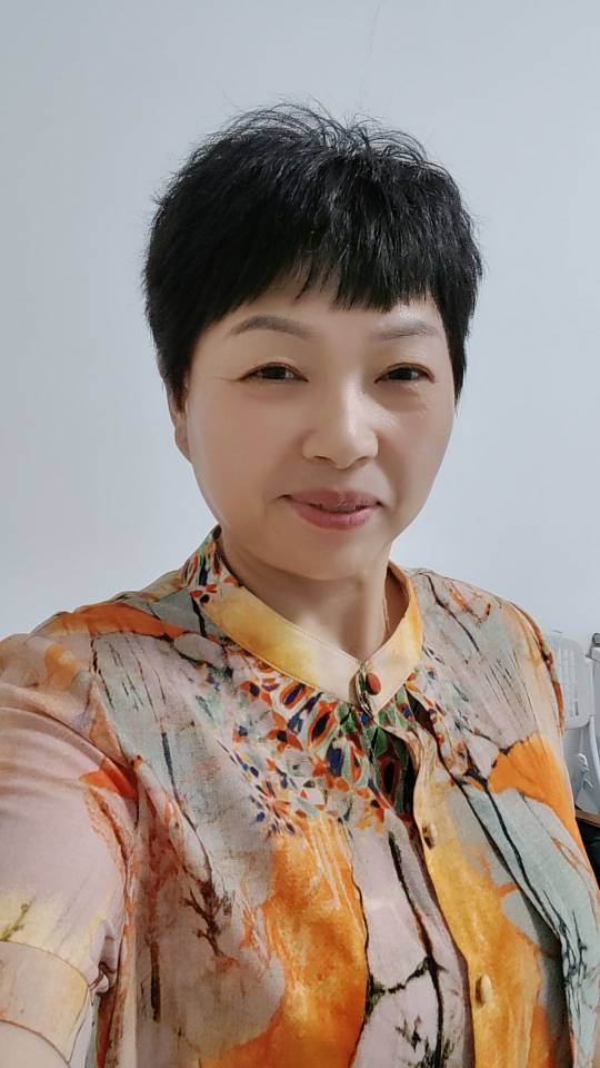 孙护工照片