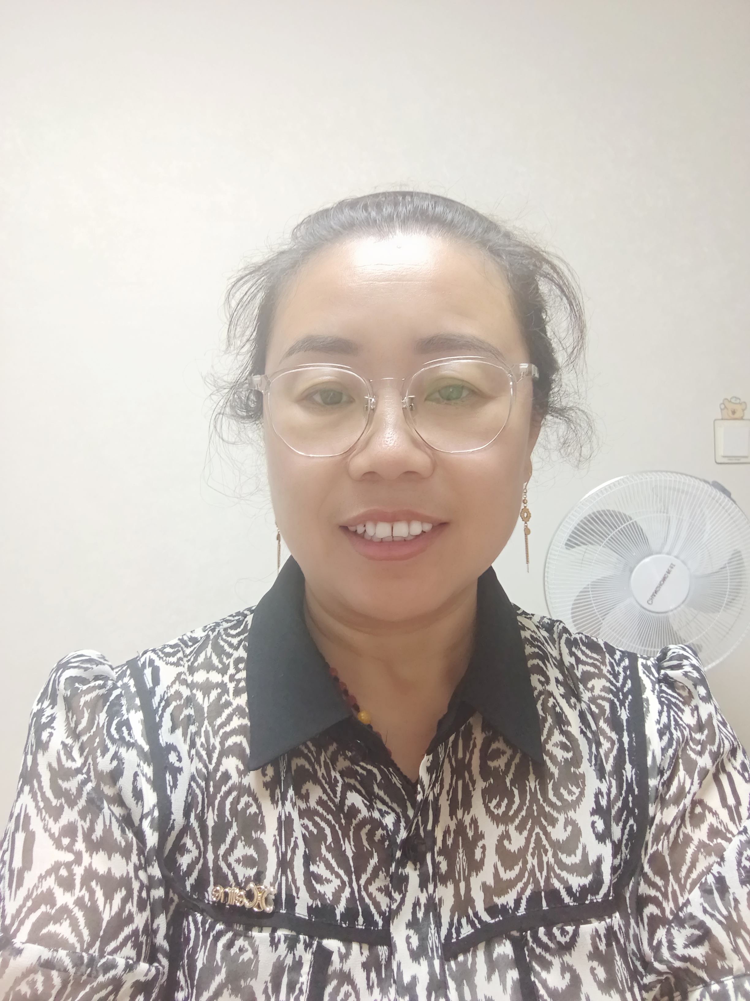 杨阿姨照片