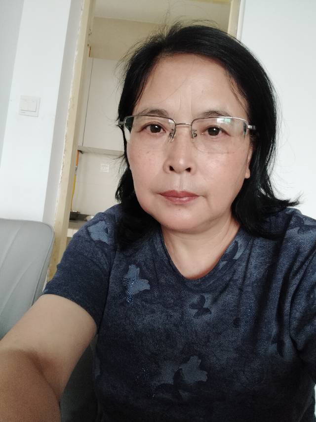 尹阿姨照片