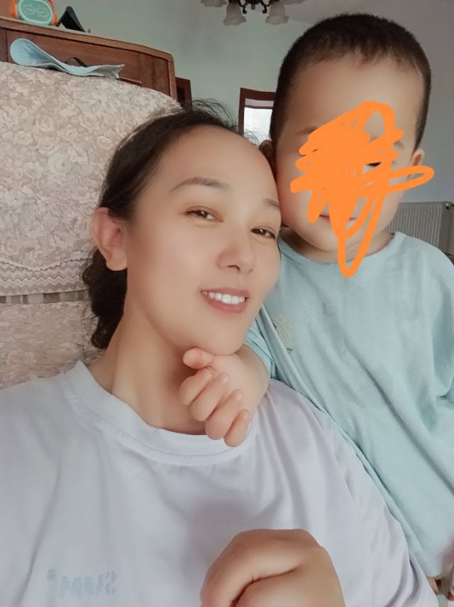 文阿姨照片
