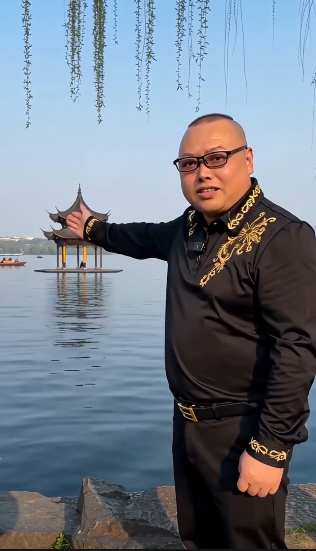 孙护工照片