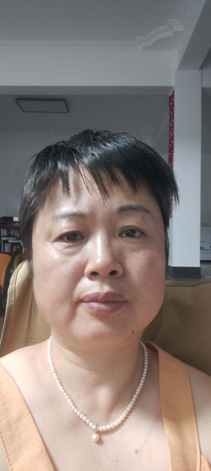 陈阿姨照片