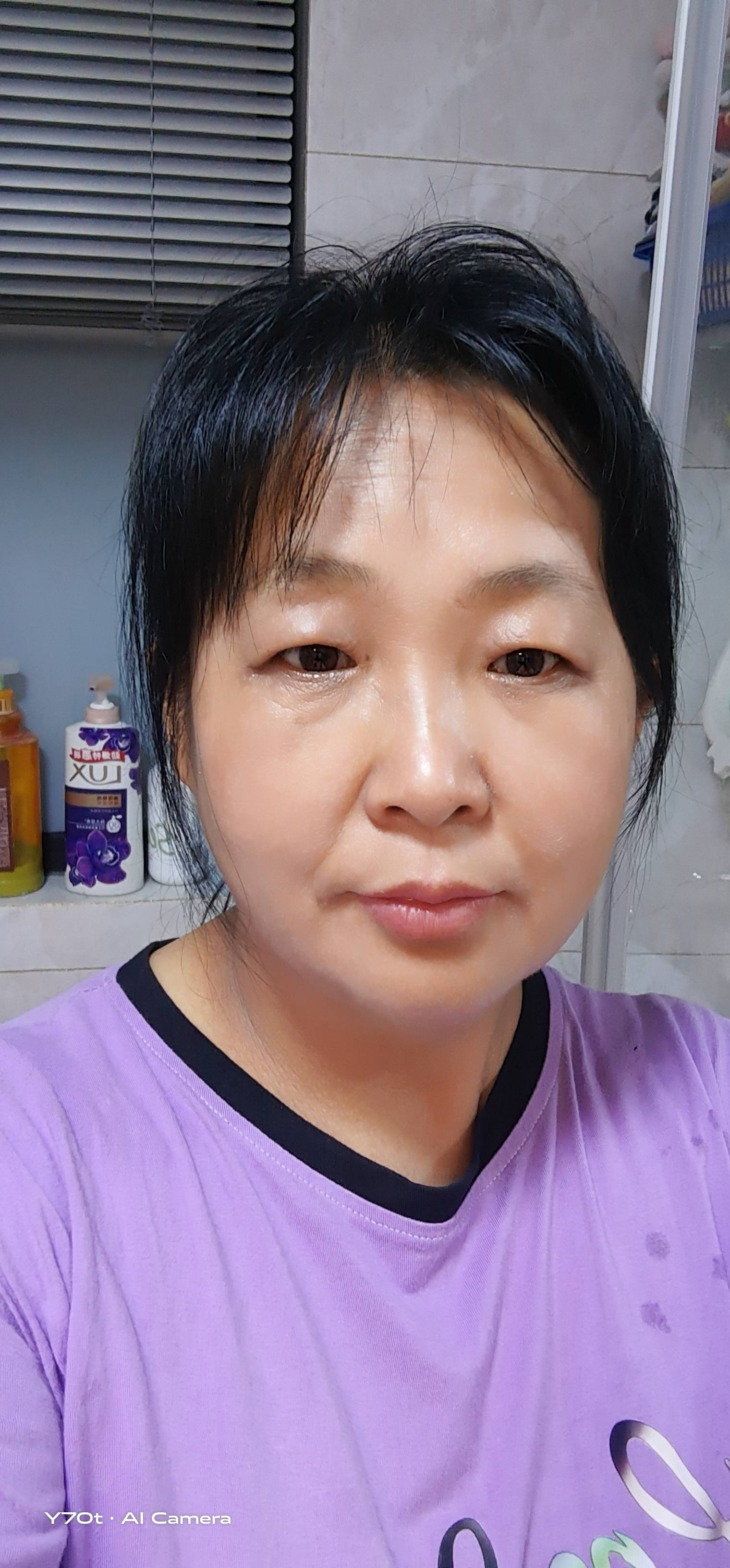 李阿姨照片