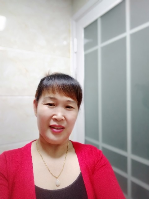 阿姨资料照片