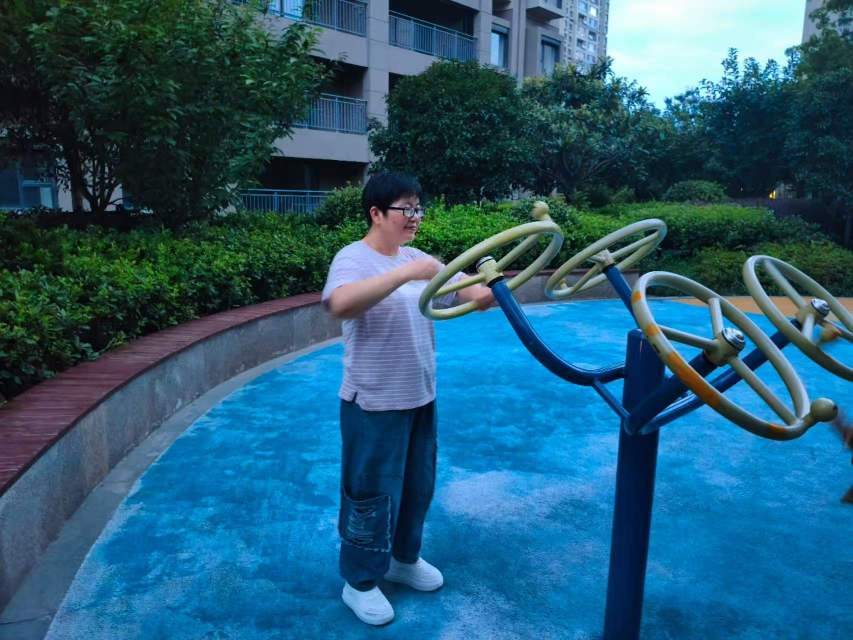 顾阿姨照片