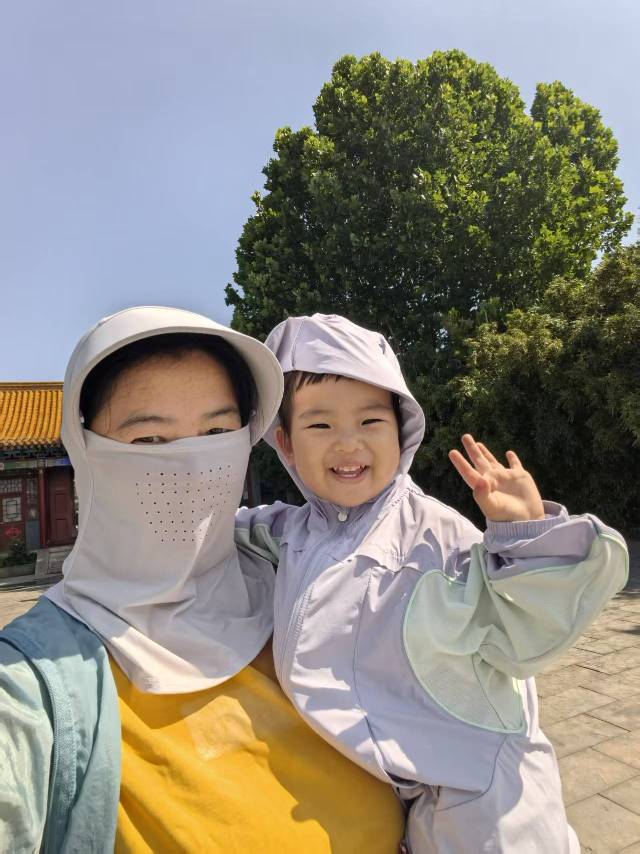 李阿姨照片