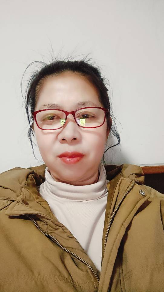 张护工照片