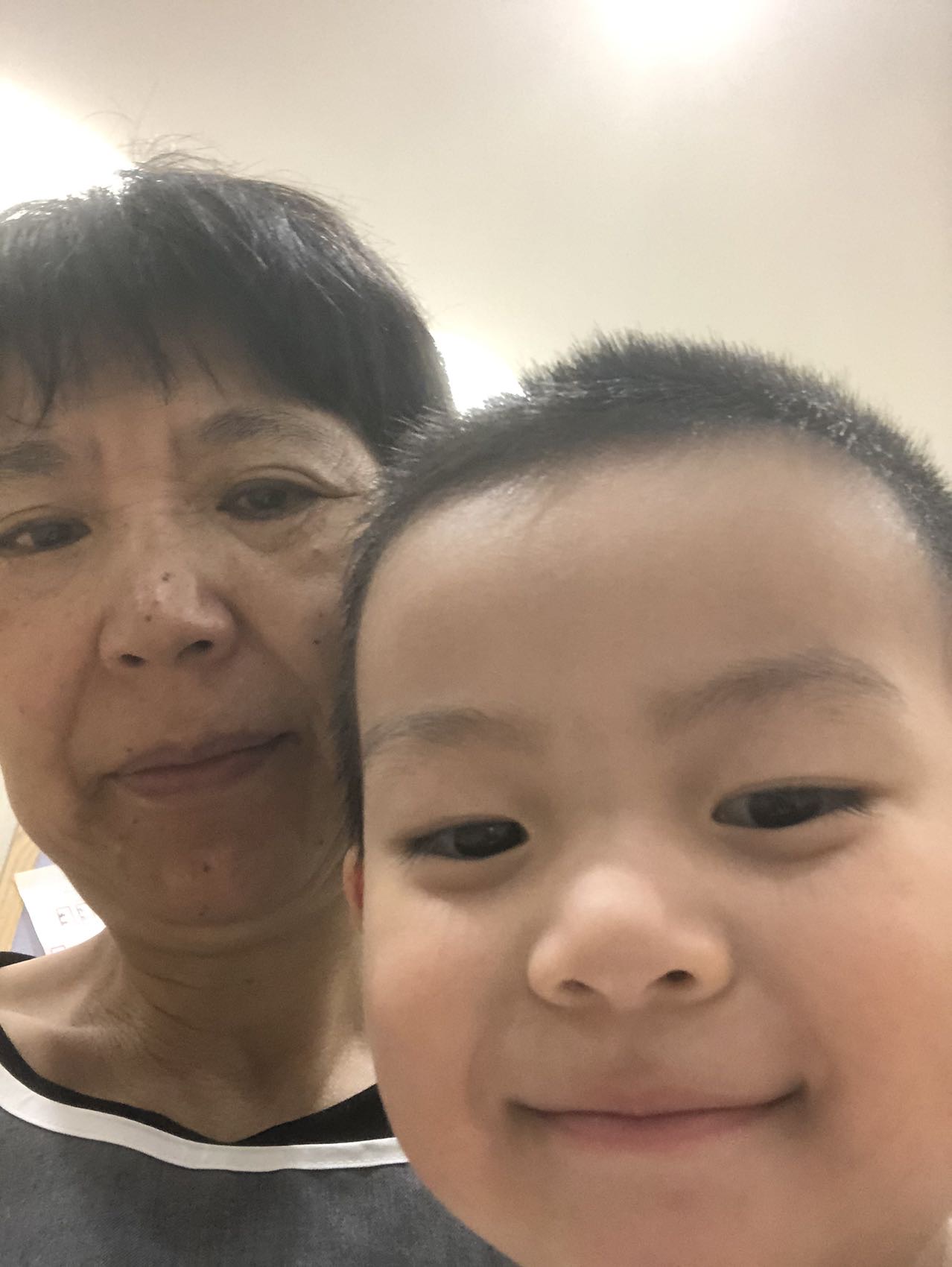 张阿姨照片