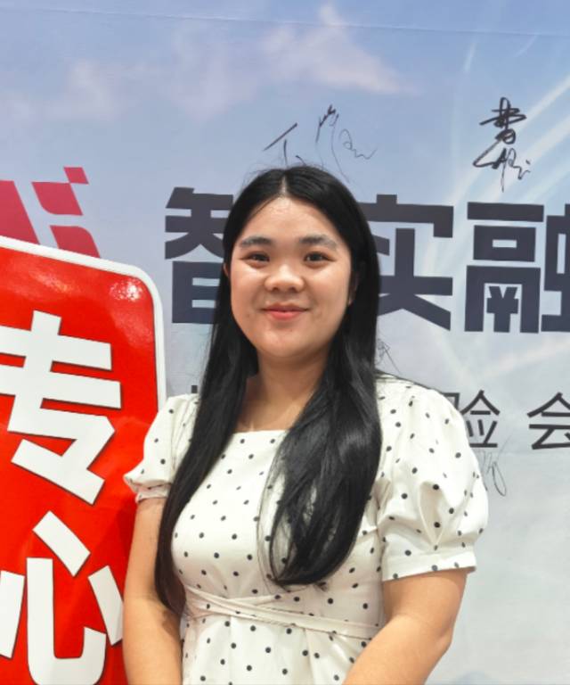 谢阿姨照片