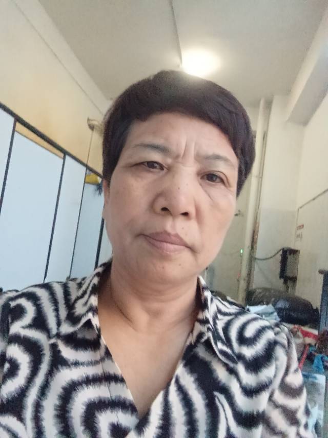 李阿姨照片
