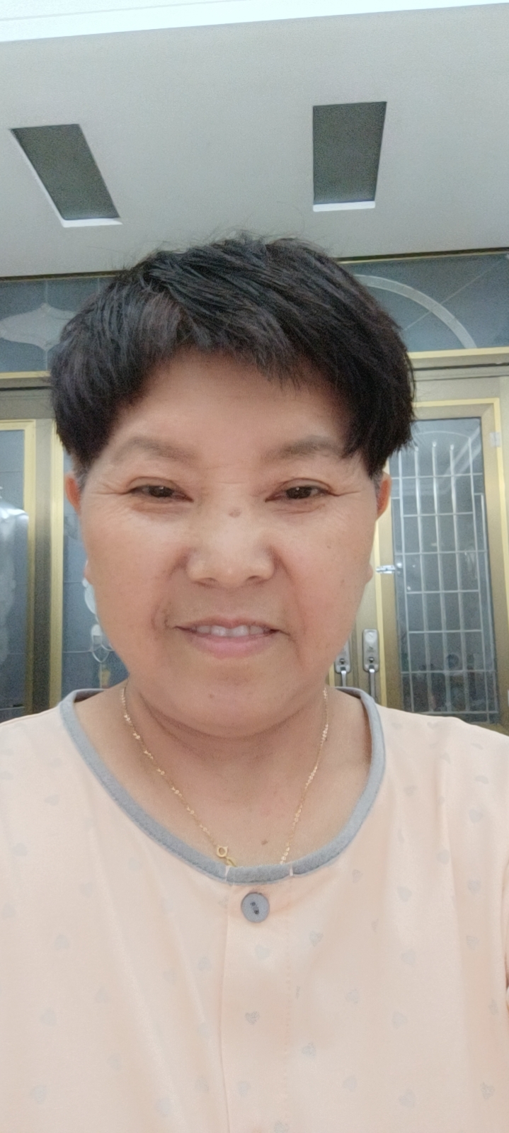 孙阿姨照片