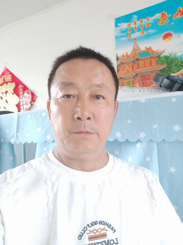 阿姨资料照片
