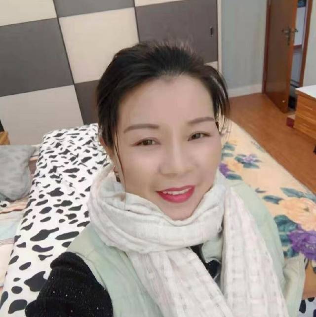 崔阿姨照片