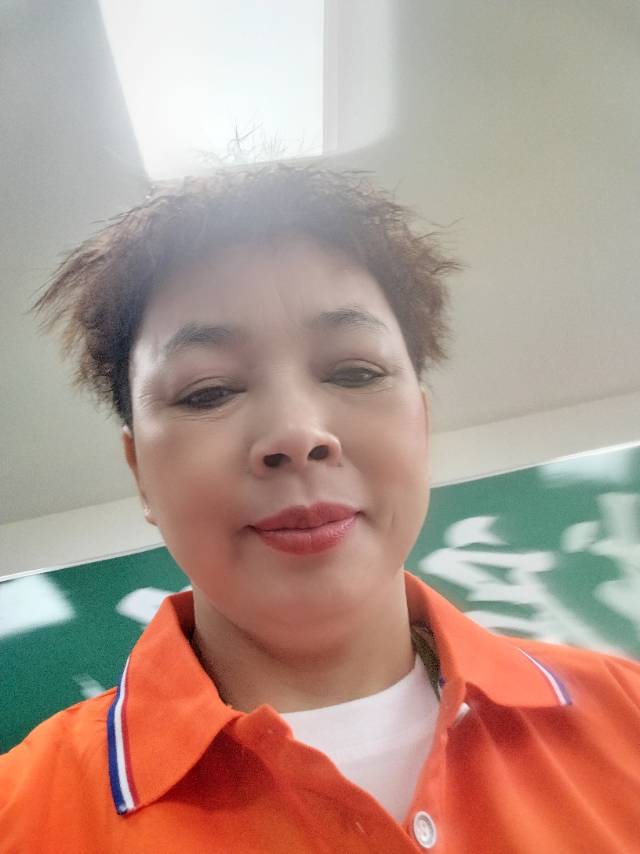 张阿姨照片