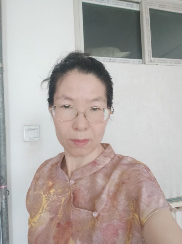 张阿姨照片