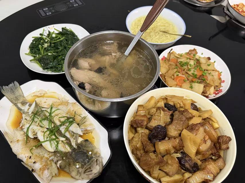 谢阿姨照片