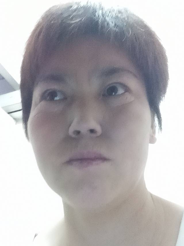 阿姨资料照片