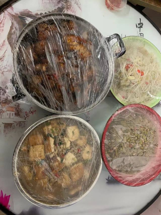 江阿姨照片