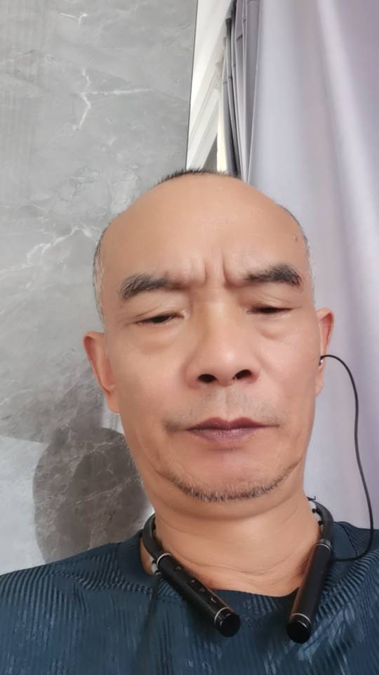 郑阿姨照片