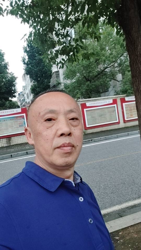 段护工照片