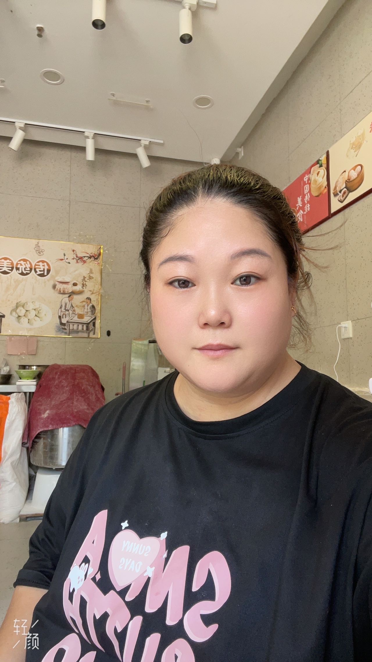 环阿姨照片