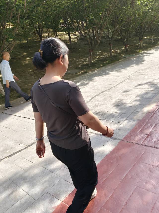 陈护工照片