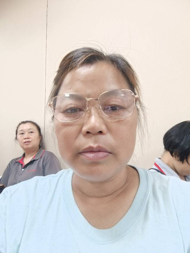 阿姨资料照片