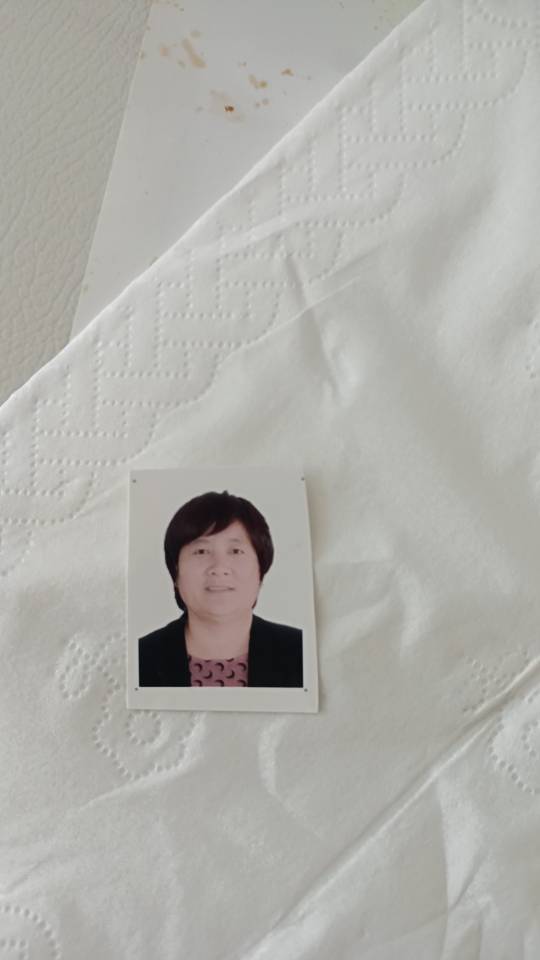 魏护工照片