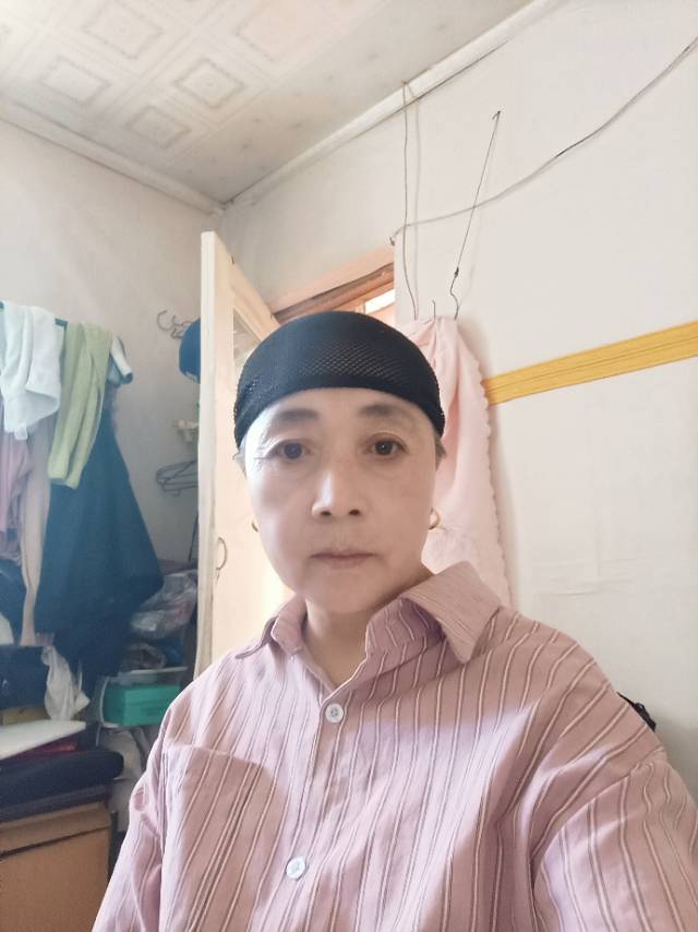 唐护工照片