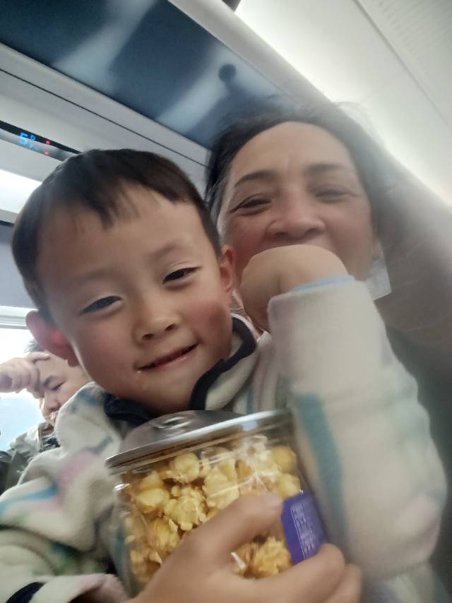 彭阿姨照片