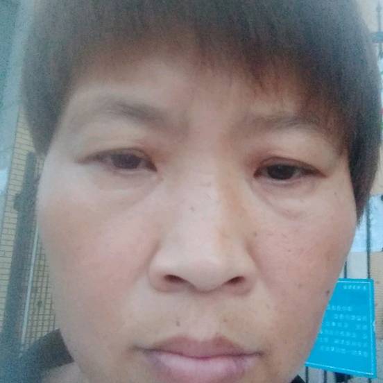 阿姨资料照片