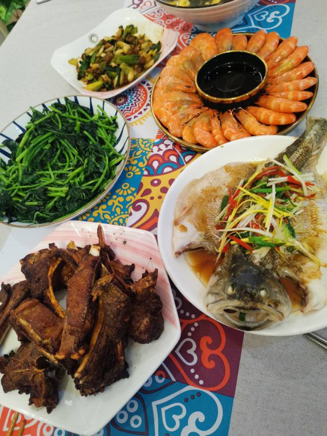 靳阿姨照片