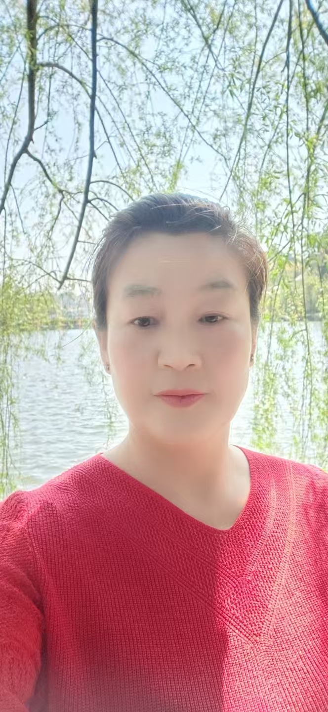 杨阿姨照片