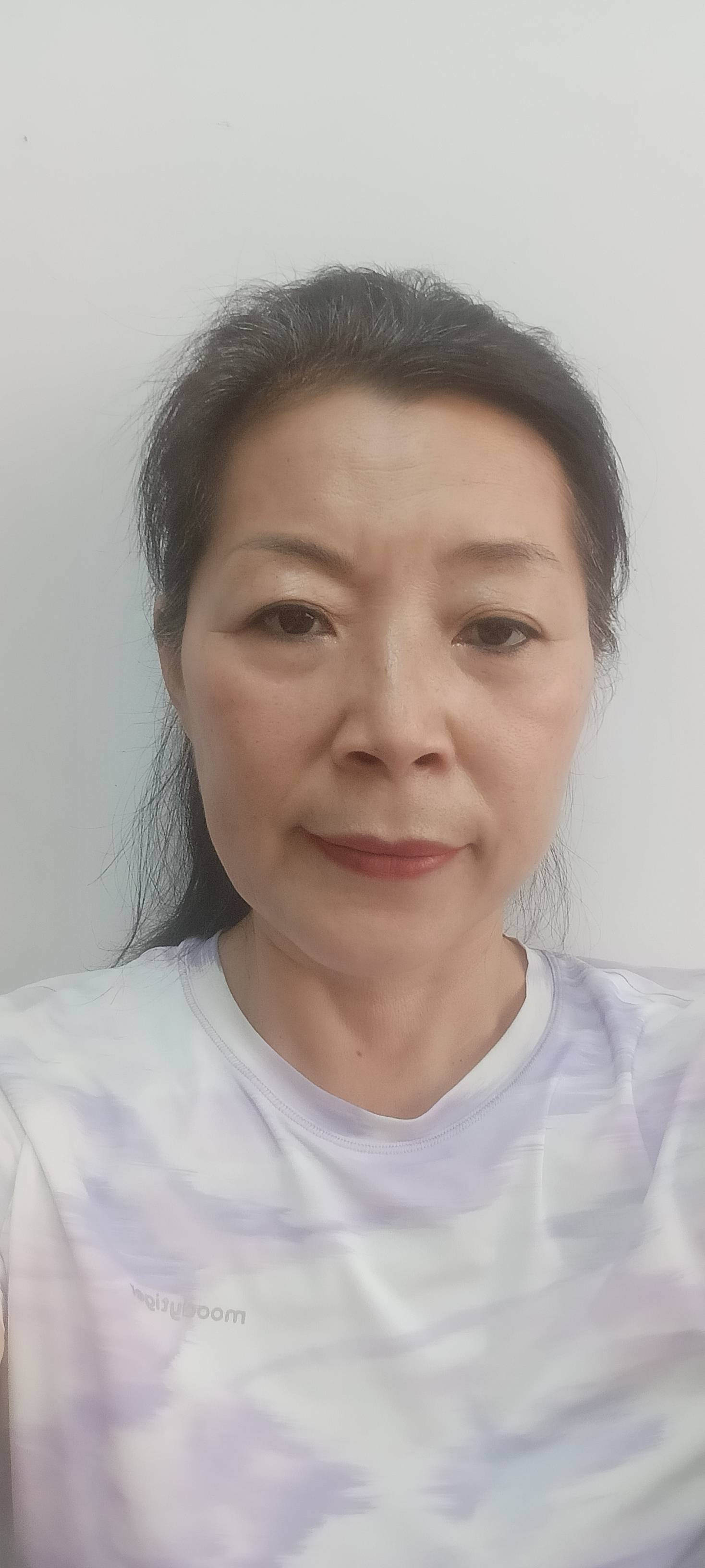 阿姨资料照片