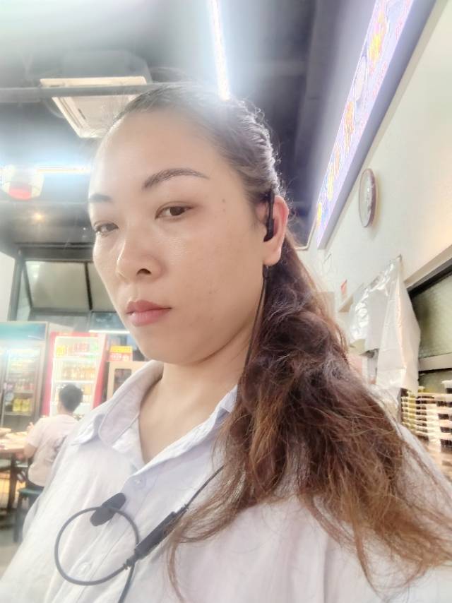 谢阿姨照片