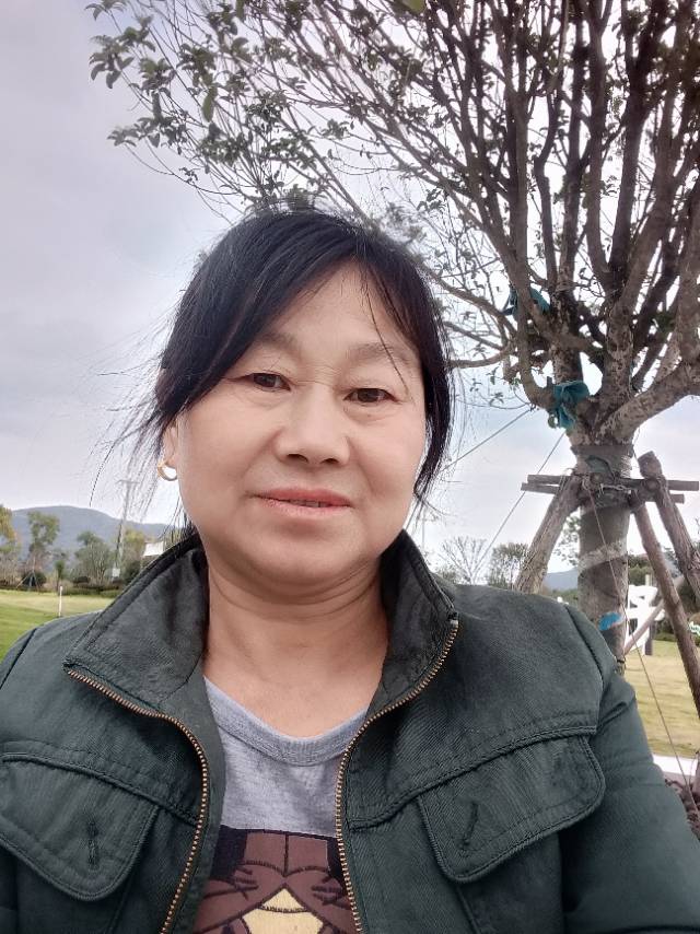 杨护工照片