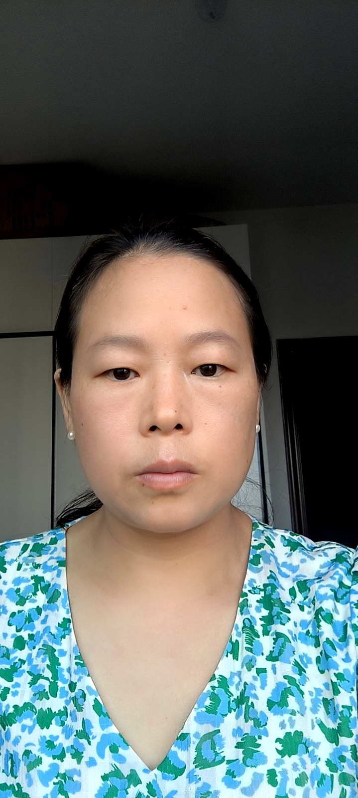 阿姨资料照片