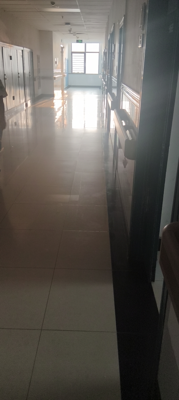 顾护工照片