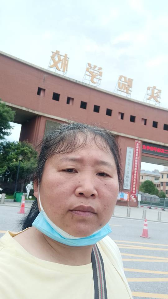 肖阿姨照片