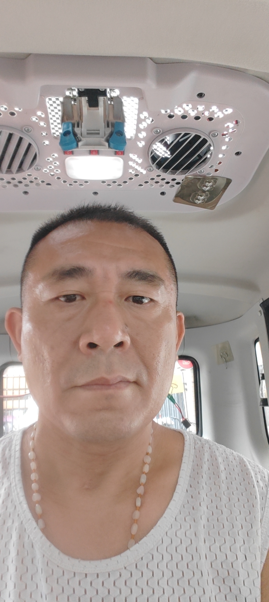 张阿姨照片