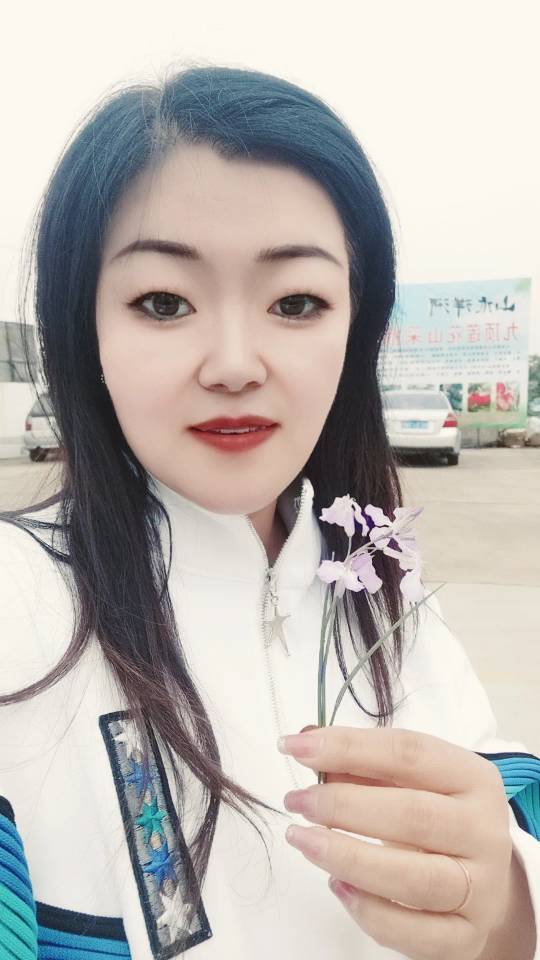 周护工照片