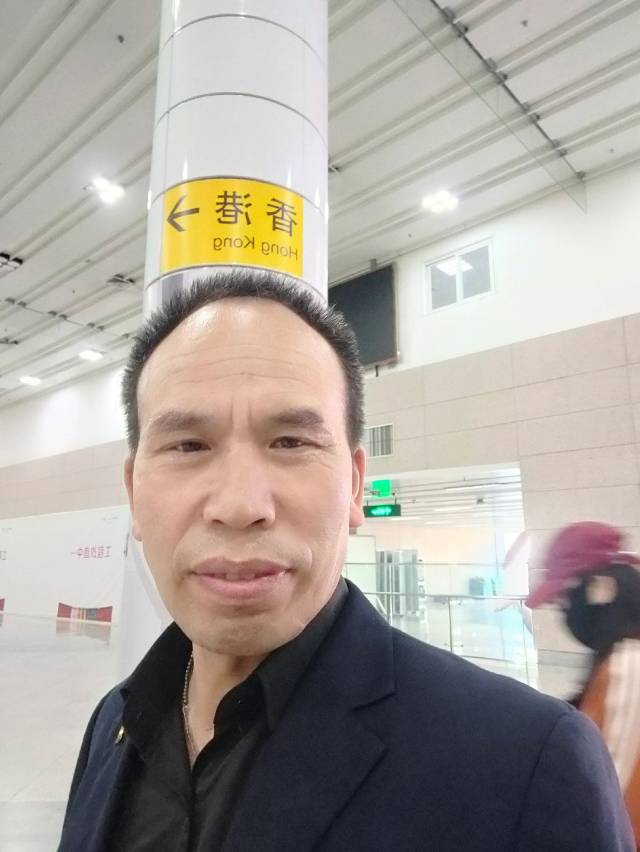 阿姨资料照片