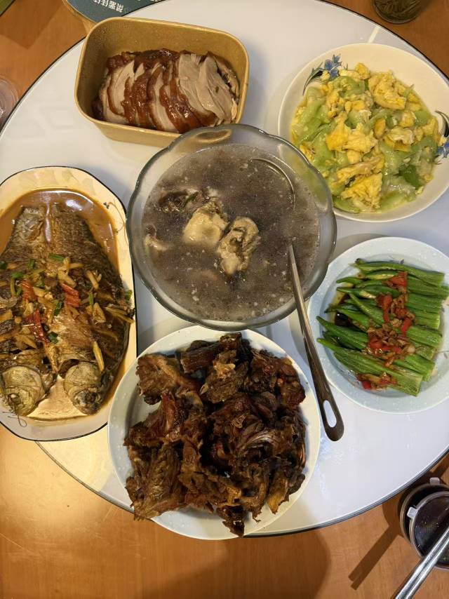 董阿姨照片