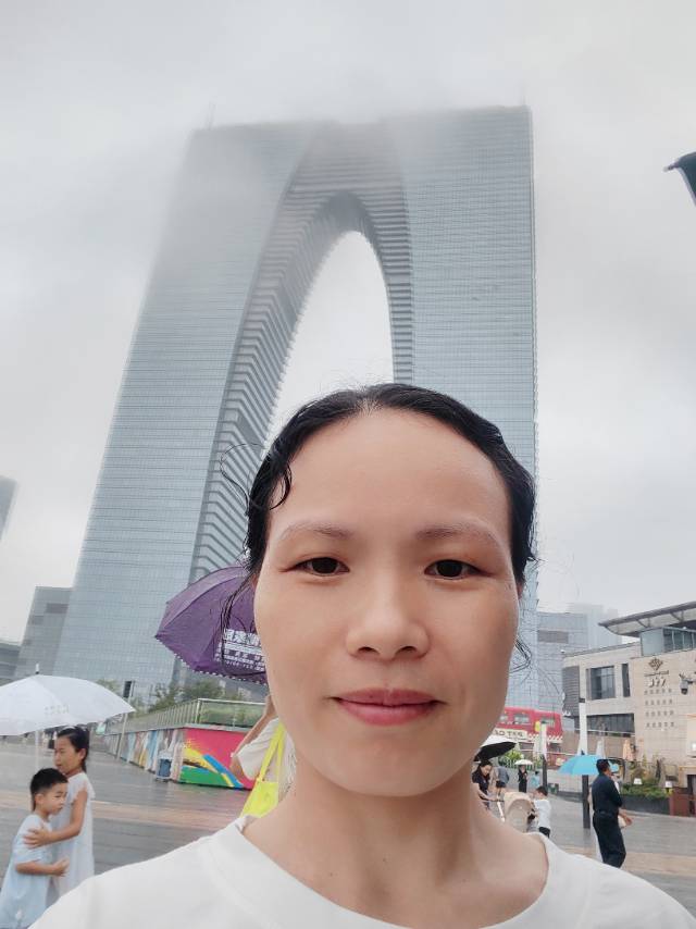 吴阿姨照片