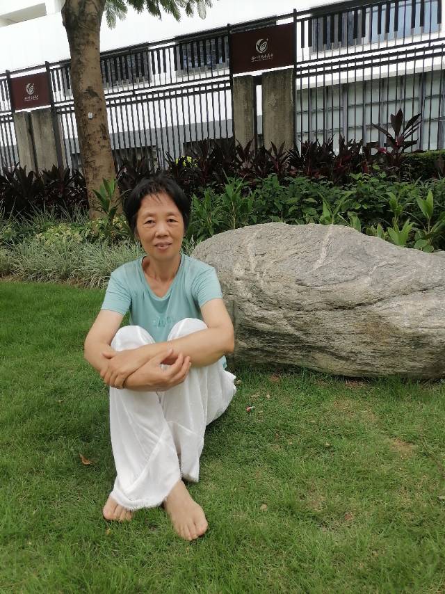 周阿姨照片
