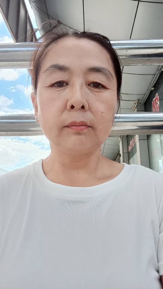 李阿姨照片